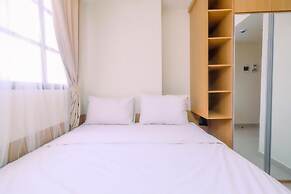 Good Choice And Strategic 2Br Without Living Room Evenciio Apartment