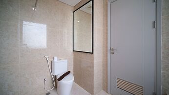 Homey 3Br With Private Lift At Grand Sungkono Lagoon Apartment