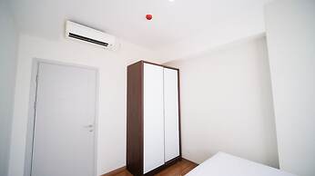 Homey 3Br With Private Lift At Grand Sungkono Lagoon Apartment