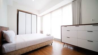 Homey 3Br With Private Lift At Grand Sungkono Lagoon Apartment