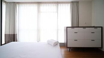 Homey 3Br With Private Lift At Grand Sungkono Lagoon Apartment