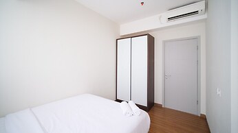 Homey 3Br With Private Lift At Grand Sungkono Lagoon Apartment