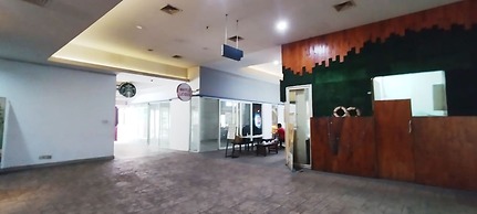 Best Choice And Homey Studio At The Square Apartment