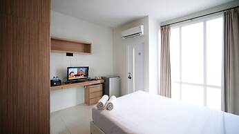 Best Choice And Homey Studio At The Square Apartment