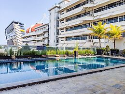 Best Choice And Homey Studio At The Square Apartment