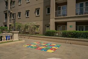 Comfortable And Modern 2Br At Grand Palace Kemayoran Apartment