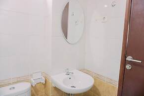 Well Furnished 2Br Grand Palace Kemayoran Apartment
