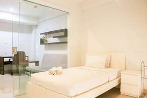 Nice And Comfy 1Br At Dago Suites Apartment