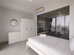 Nice And Comfy 1Br At Dago Suites Apartment