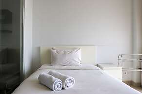 Nice And Comfy 1Br At Dago Suites Apartment
