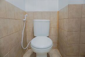 Good Deal And Nice Studio Green Pramuka City Apartment