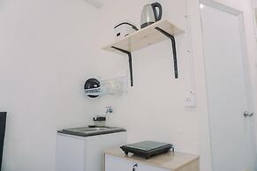 Good Deal And Nice Studio Green Pramuka City Apartment