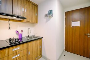 Comfort 1Br Without Living Room At Grand Kamala Lagoon Apartment