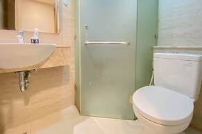 Good And Homey 1Br At Gold Coast Apartment