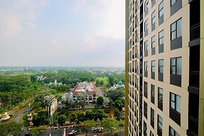 Well Designed Studio Room Transpark Cibubur Apartment