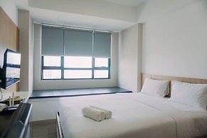 Well Furnished And Comfy Studio Collins Boulevard Apartment