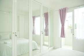 Comfortable 2Br At Semanggi Apartment