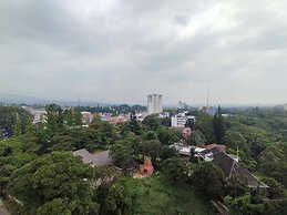 Tranquil Designed 2Br Apartment Dago Suites