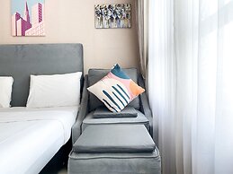 Studio Springlake Summarecon Bekasi Apartment Near Shopping Mall