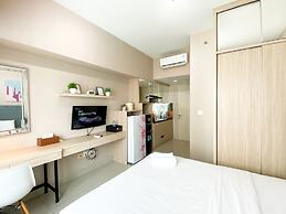 Studio Springlake Summarecon Bekasi Apartment Near Shopping Mall