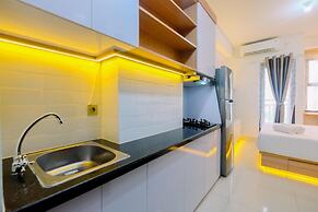 Good And Homey Studio At Transpark Cibubur Apartment