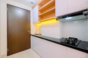 Good And Homey Studio At Transpark Cibubur Apartment