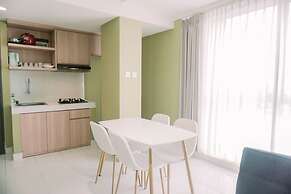 Best Deal And Modern 2Br Amazana Serpong Apartment