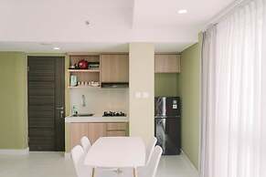 Best Deal And Modern 2Br Amazana Serpong Apartment
