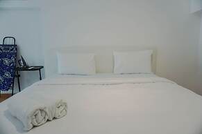 Comfortable And Homey Studio Loft At Kingland Avenue Apartment