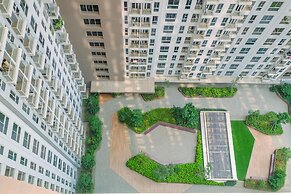 Well Furnished And Restful Studio Tokyo Riverside Pik 2 Apartment