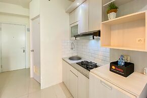 Good Choice And Homey 2Br At Green Pramuka City Apartment