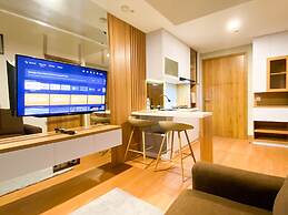 Comfy And Modern Look 1Br Gateway Park Lrt City Bekasi Apartment