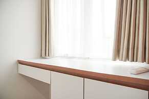 Gorgeous And Homey 2Br Bassura City Apartment Near Mall