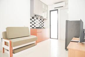 Gorgeous And Homey 2Br Bassura City Apartment Near Mall