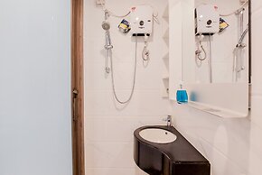 Restful And Cozy Studio Sky House Alam Sutera Apartment