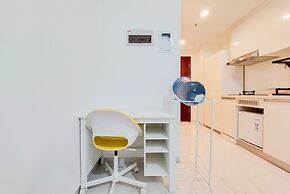 Comfortable And Homey Studio At Sky House Alam Sutera Apartment