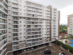 Contemporary Style 1Br Apartment At Gateway Pasteur