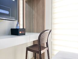 Homey And Well Design Studio Transpark Juanda Bekasi Timur Apartment