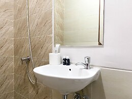 Homey And Well Design Studio Transpark Juanda Bekasi Timur Apartment