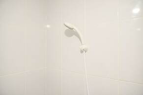 Comfort And Relaxing 2Br (No Kitchen) Tokyo Riverside Pik 2 Apartment