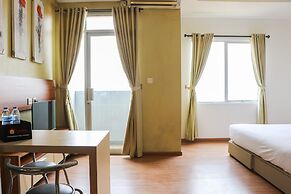 Spacious Studio The Edge Bandung Apartment