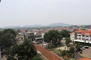 Spacious Studio The Edge Bandung Apartment