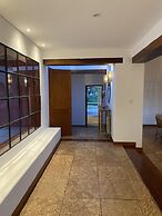 HERMOSA CASA CON INCREIBLES VISTAS