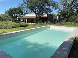 ACODEGORA Y AMPLIA CASA EN SALTA