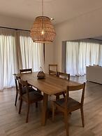 ACODEGORA Y AMPLIA CASA EN SALTA