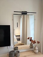 Lorenzo Mavili Suite