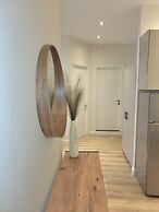 Lorenzo Mavili Suite