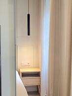 Lorenzo Mavili Suite