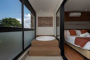 Wanderlust Experience Hotel - MC