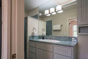 Leland House Suites of Durango